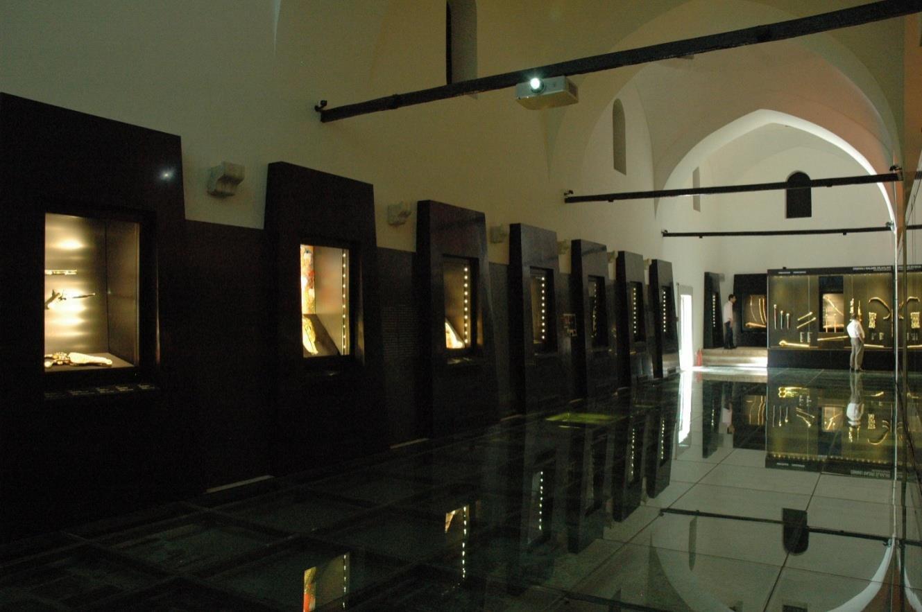Topkapı Sarayı Müzesi Silahhane ve Has Oda Teşhir ve Tanzimi